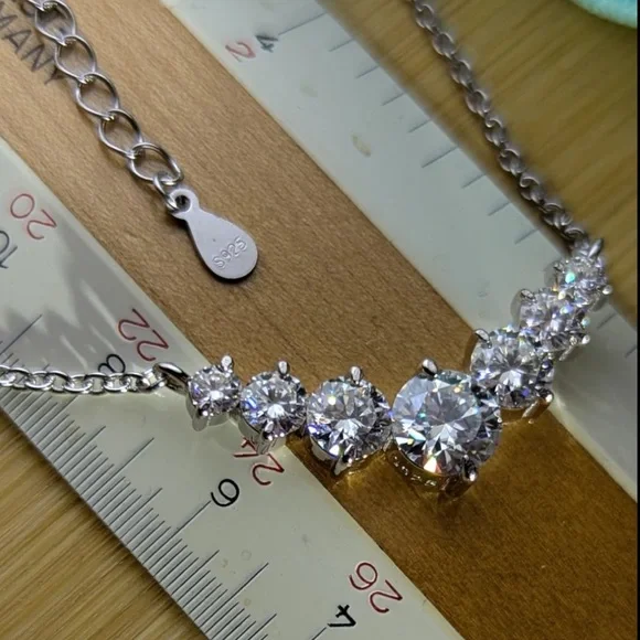 2.8CT Moissanite Curve Necklace D Color VVS Sterling Silver Seven Stone Pendant